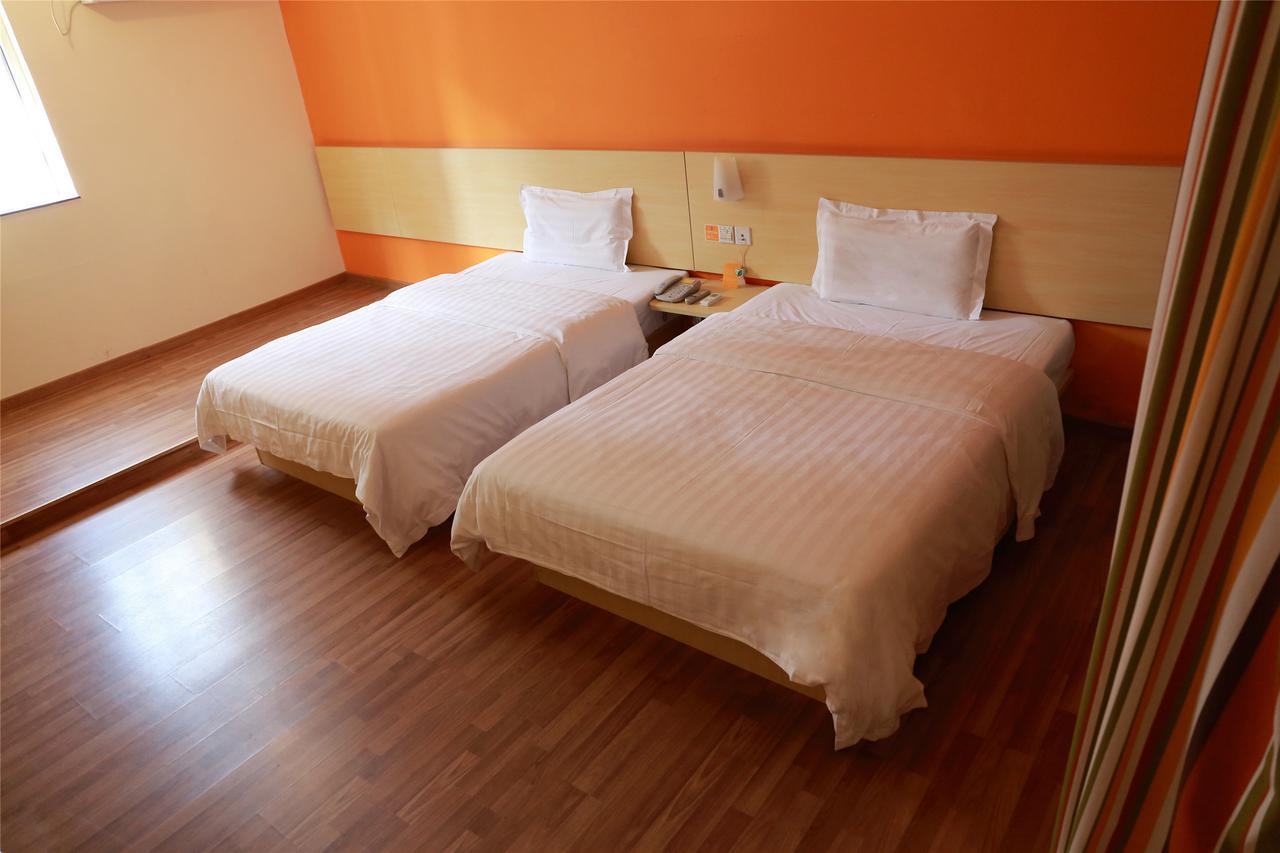 7Days Inn Qingdao Development Zone Jinshatan Eksteriør bilde