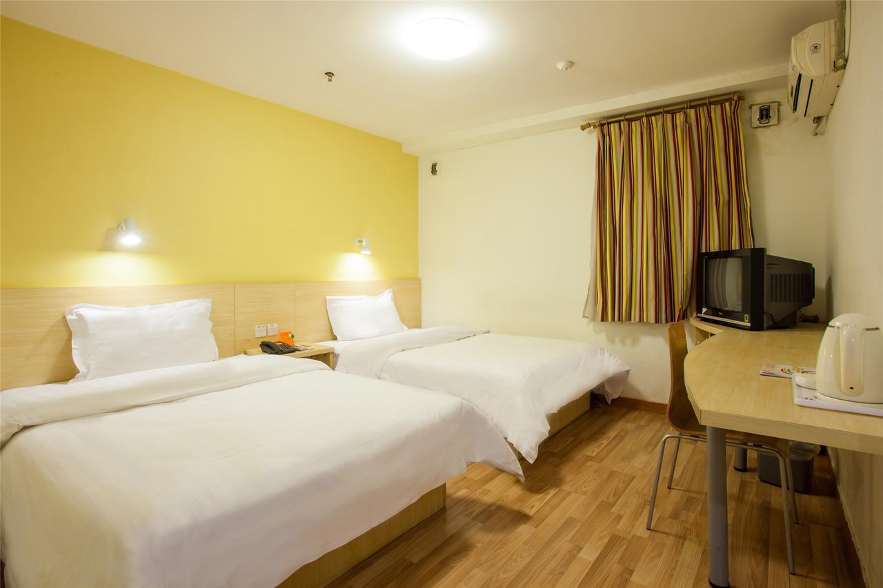 7Days Inn Qingdao Development Zone Jinshatan Rom bilde